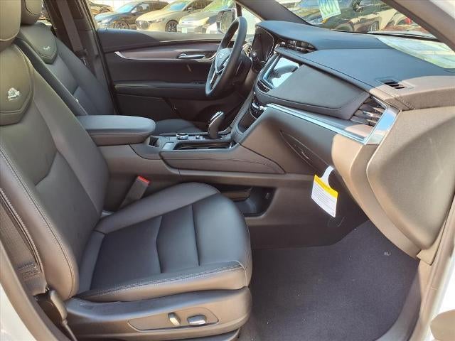 2025 Cadillac XT5 Luxury