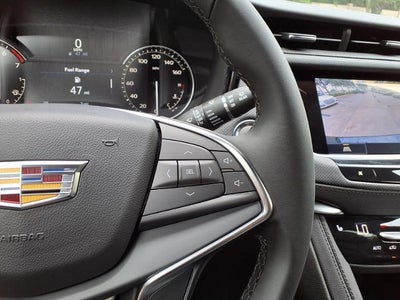 2026 Cadillac XT5 Luxury