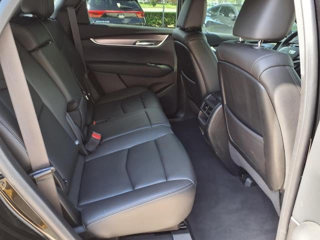 2026 Cadillac XT5 Luxury