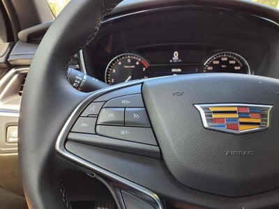 2026 Cadillac XT5 Luxury