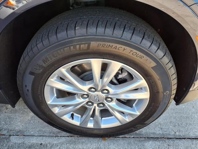 2024 Cadillac XT5 Luxury