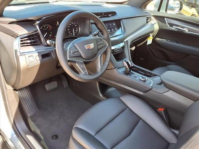 2025 Cadillac XT5 Luxury