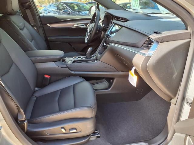 2025 Cadillac XT5 Luxury