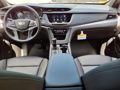 2026 Cadillac XT5 Luxury