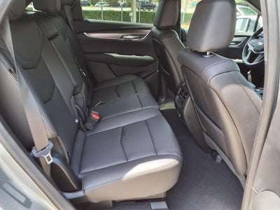 2026 Cadillac XT5 Luxury