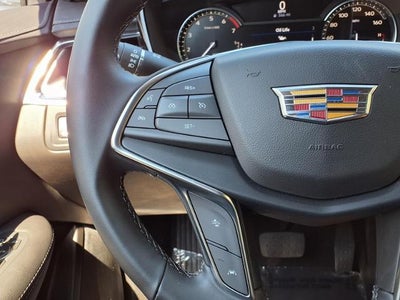 2026 Cadillac XT5 Luxury