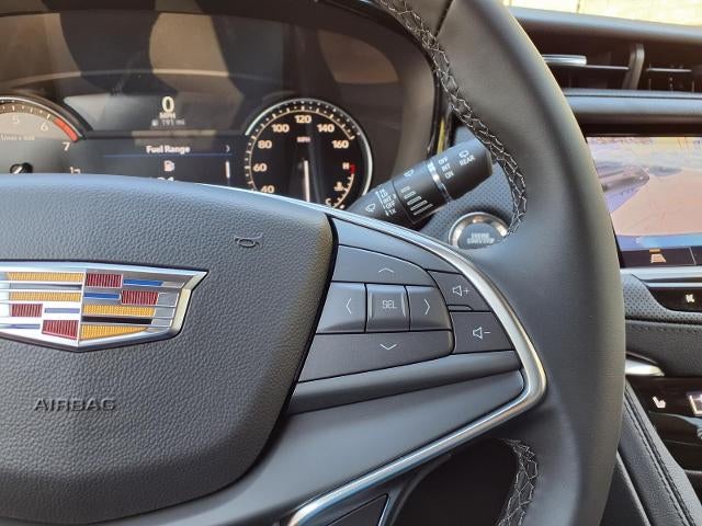 2026 Cadillac XT5 Luxury
