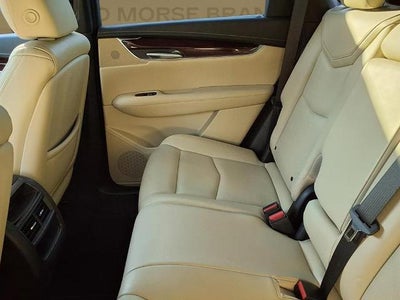 2017 Cadillac XT5 Luxury FWD