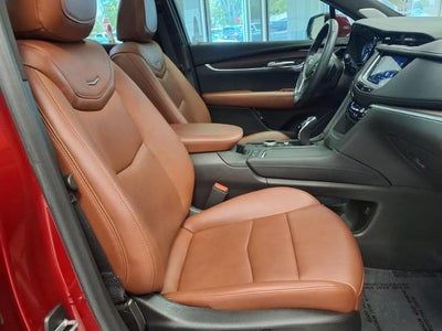 2023 Cadillac XT5 FWD Premium Luxury