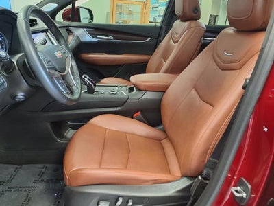 2023 Cadillac XT5 FWD Premium Luxury