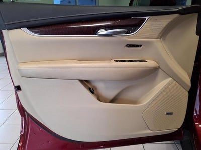 2019 Cadillac XT5 Luxury FWD