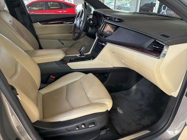 2018 Cadillac XT5 Luxury FWD