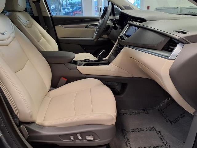 2021 Cadillac XT5 Premium Luxury