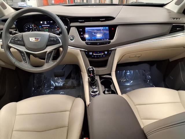 2021 Cadillac XT5 Premium Luxury