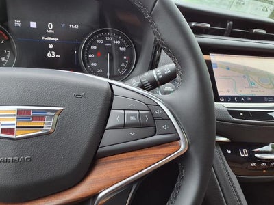 2026 Cadillac XT5 Premium Luxury
