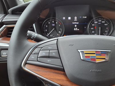2026 Cadillac XT5 Premium Luxury