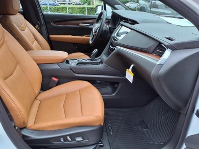 2026 Cadillac XT5 Premium Luxury