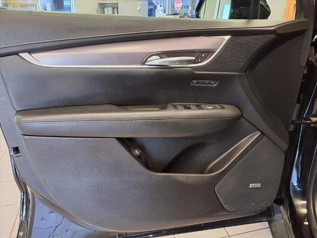 2017 Cadillac XT5 Luxury AWD