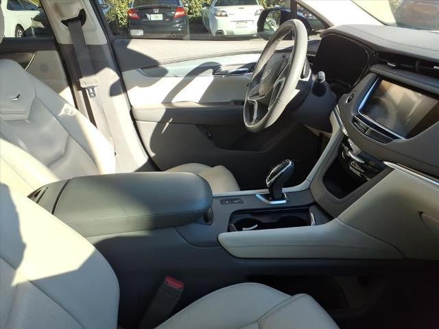 2018 Cadillac XT5 Premium Luxury FWD