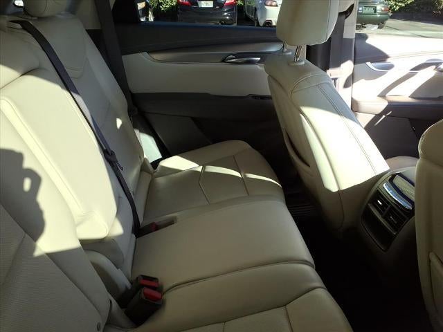 2018 Cadillac XT5 Premium Luxury FWD