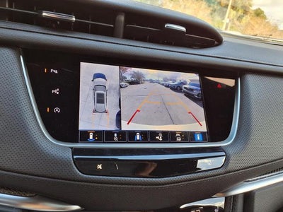 2025 Cadillac XT5 Sport