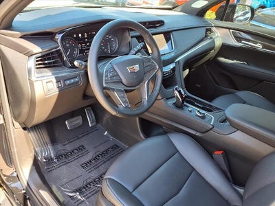 2025 Cadillac XT5 Sport