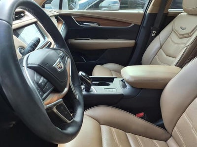 2018 Cadillac XT5 Platinum AWD