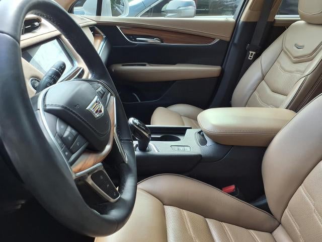 2018 Cadillac XT5 Platinum AWD