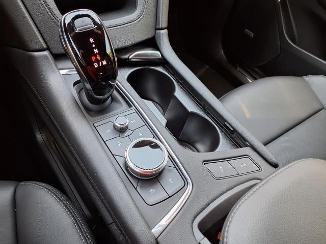 2025 Cadillac XT5 Sport