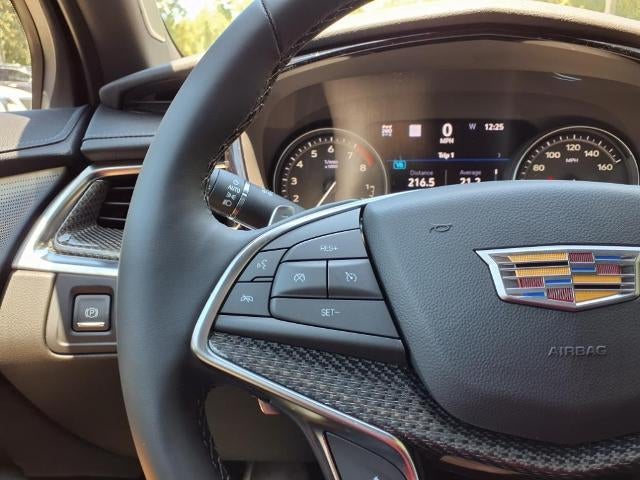 2025 Cadillac XT5 Sport