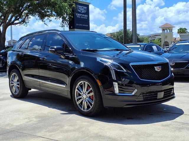 2025 Cadillac XT5 Sport