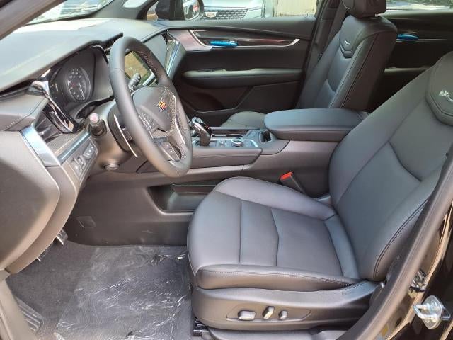 2025 Cadillac XT5 Sport