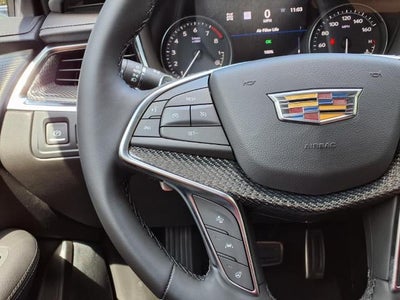 2025 Cadillac XT5 Sport