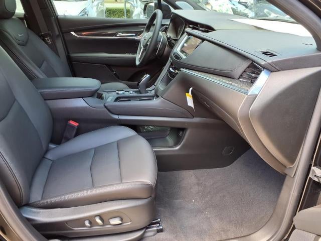 2025 Cadillac XT5 Sport