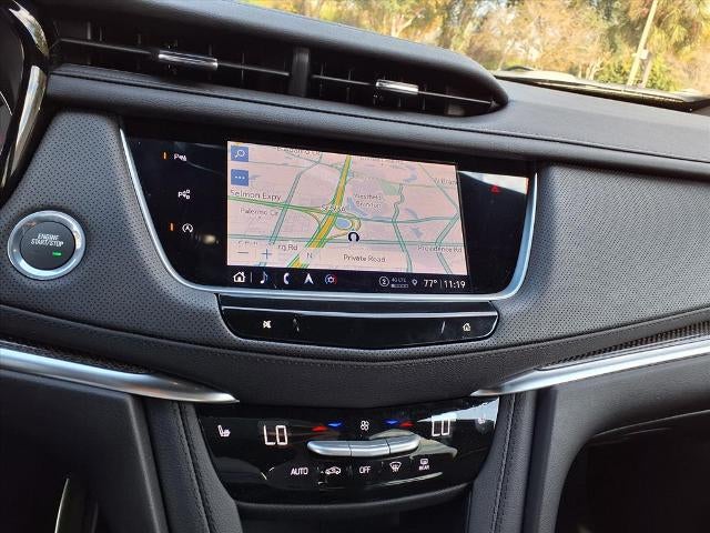 2025 Cadillac XT5 Sport