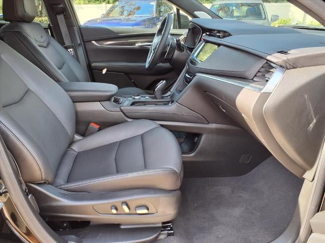 2025 Cadillac XT5 Sport