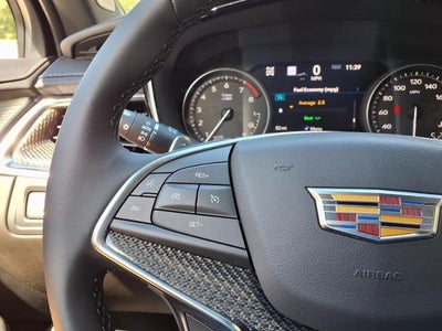 2026 Cadillac XT5 Sport