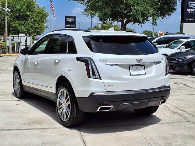 2026 Cadillac XT5 Sport