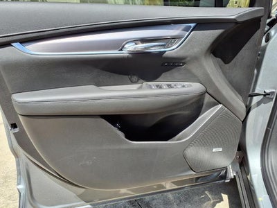 2025 Cadillac XT6 Luxury