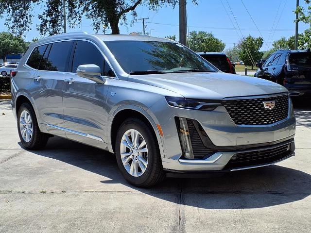 2025 Cadillac XT6 Luxury