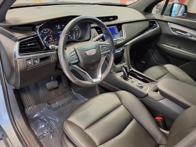 2024 Cadillac XT6 Luxury