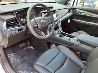 2025 Cadillac XT6 Luxury