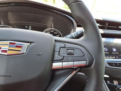 2025 Cadillac XT6 Luxury