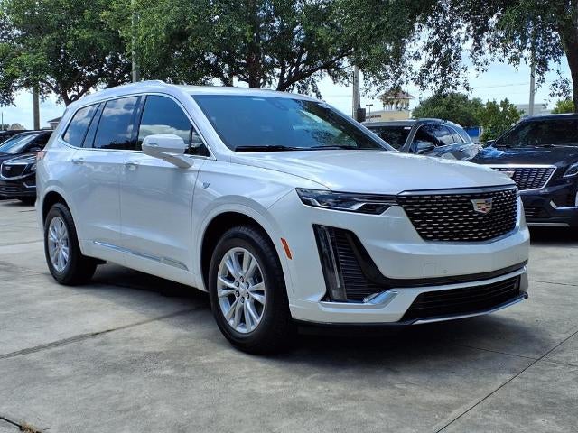 2025 Cadillac XT6 Luxury
