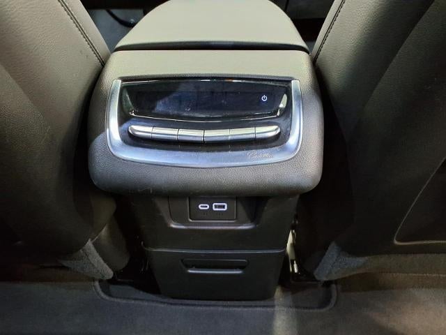 2022 Cadillac XT6 Luxury