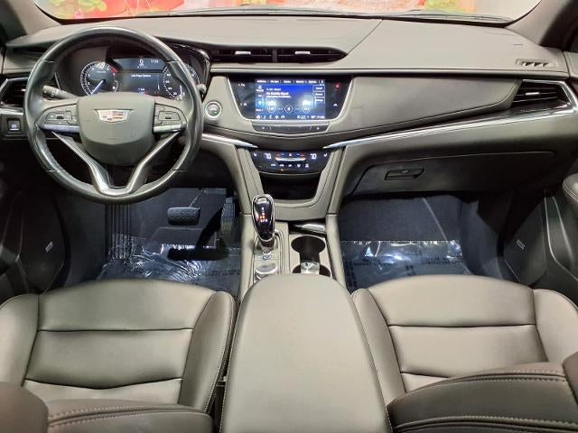 2022 Cadillac XT6 Luxury