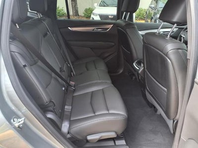 2025 Cadillac XT6 Luxury