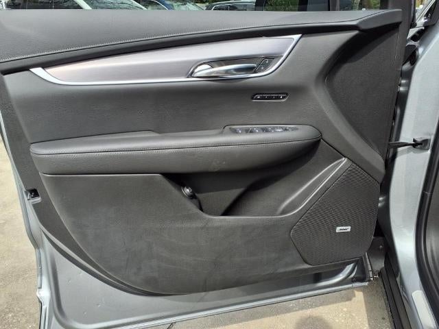 2025 Cadillac XT6 Luxury