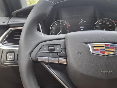 2025 Cadillac XT6 Luxury