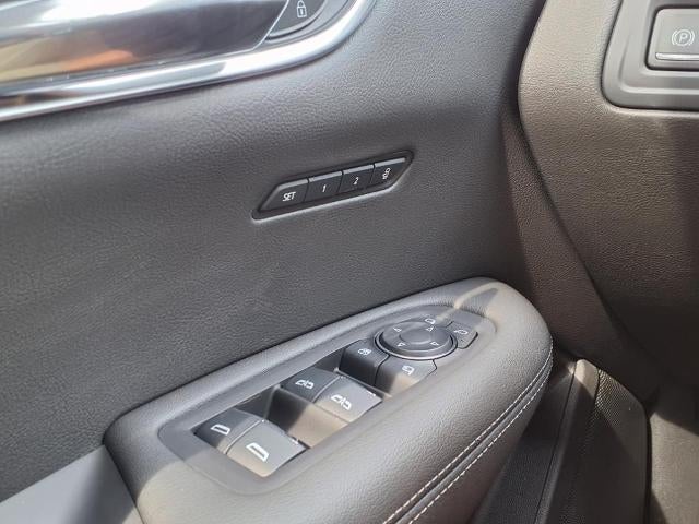 2025 Cadillac XT6 Luxury